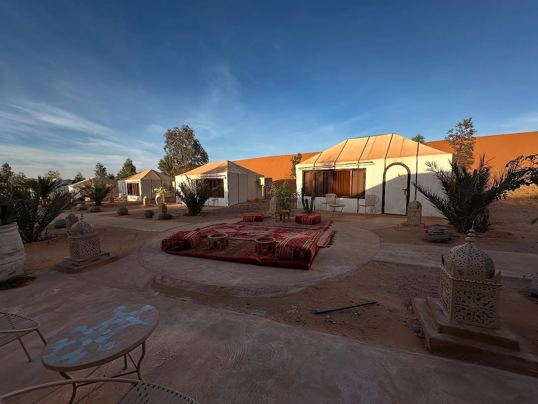 Romantic Desert Dinner Under the Stars - Image 3